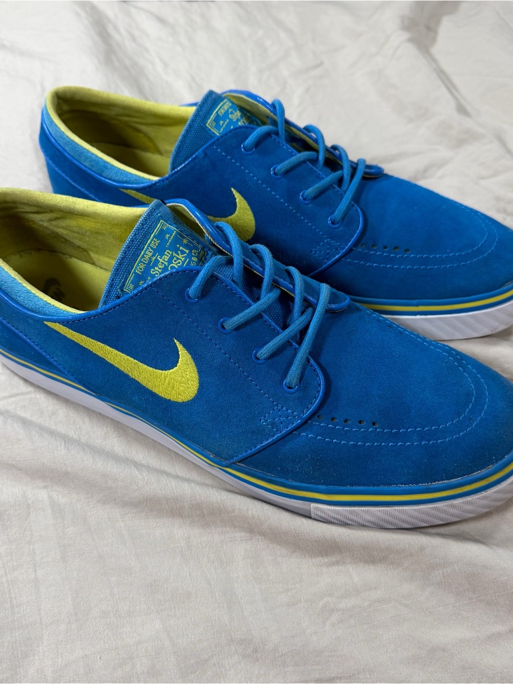 Nike SB Janoski Low Blue Suede Neon Yellow Swoosh Men's US 10.5 Skateboard Shoes
